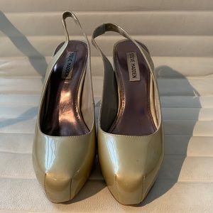 Steve Madden Beige Rappidd Platform Heels